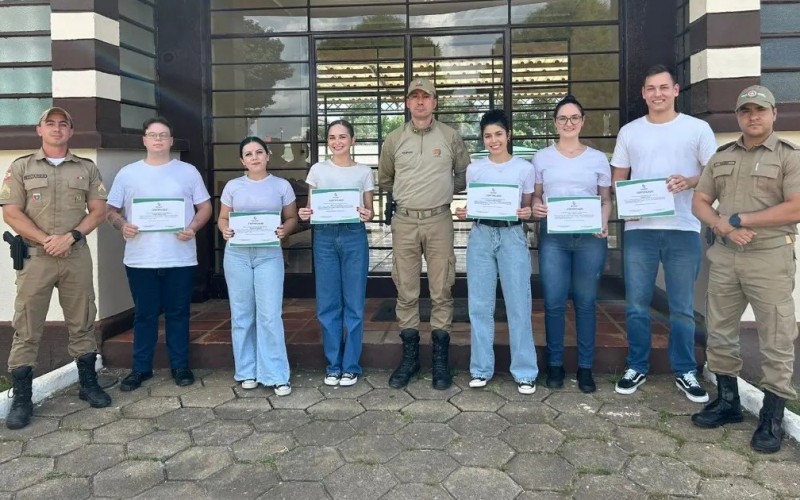 33° BPM em Curitibanos forma seis novos Agentes Temporários