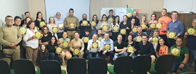 Curitibanos Lança os Selos de Apoio e Aqui tem Atendimento Protótipo Alpha PMSC Ordem Pública 5.0